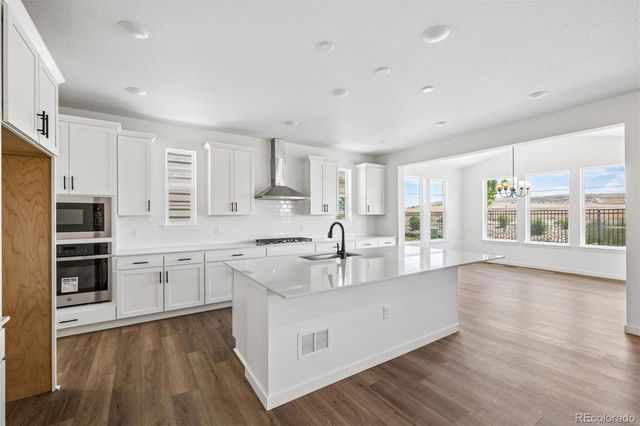 25264 E Warren Place, Aurora, CO 80018