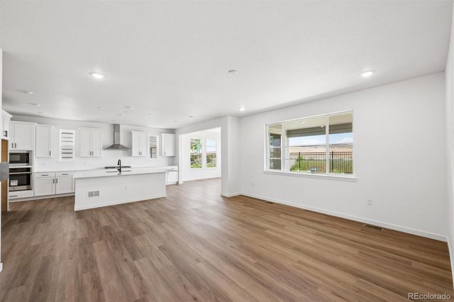 25264 E Warren Place, Aurora, CO 80018