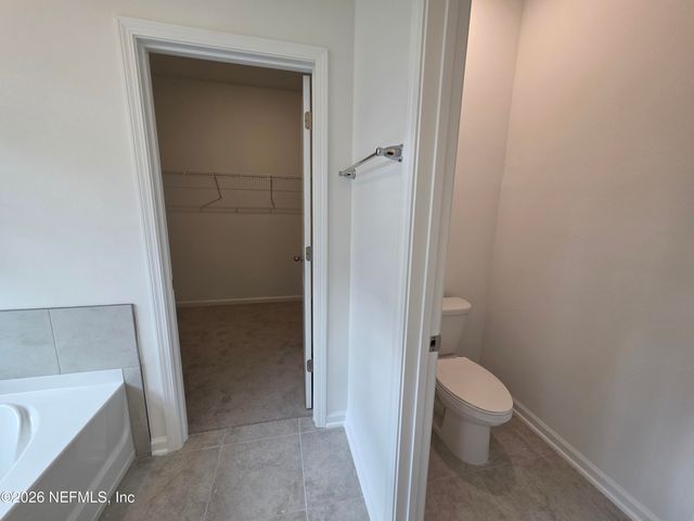 3560 AMERICANA Drive, Green Cove Springs, FL 32043