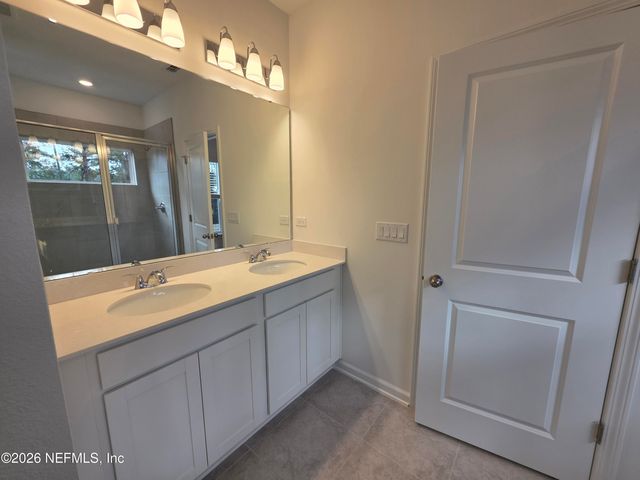 3560 AMERICANA Drive, Green Cove Springs, FL 32043