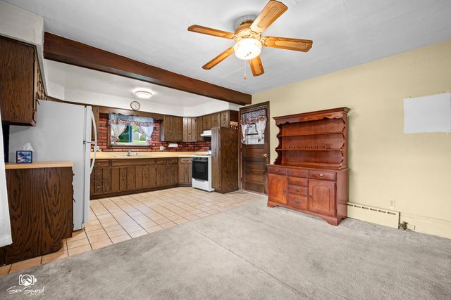119 E 17th Street, Lockport, IL 60441