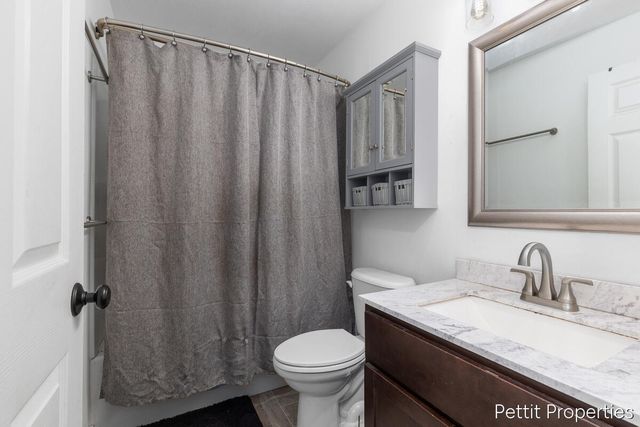 1447 West Street, Muskegon, MI 49442