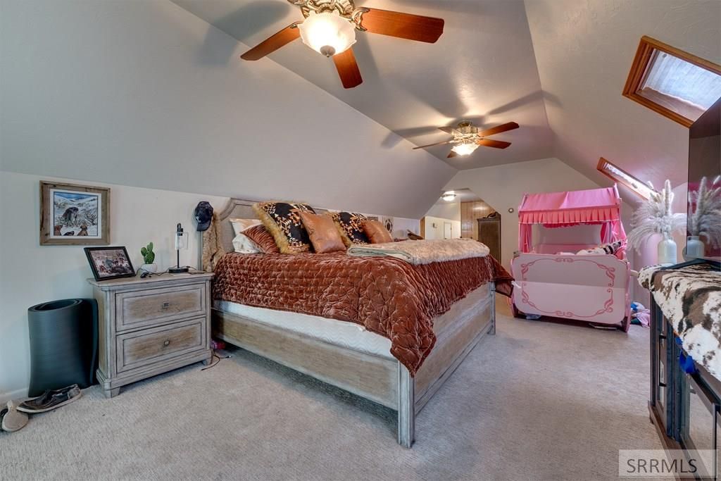 Image 13 of property listing at 1905 Curtis Avenue, Idaho Falls, ID 83402