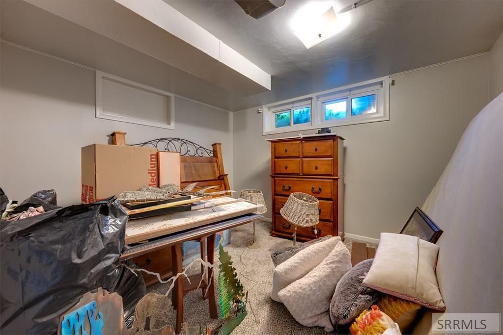 Image 18 of property listing at 1905 Curtis Avenue, Idaho Falls, ID 83402