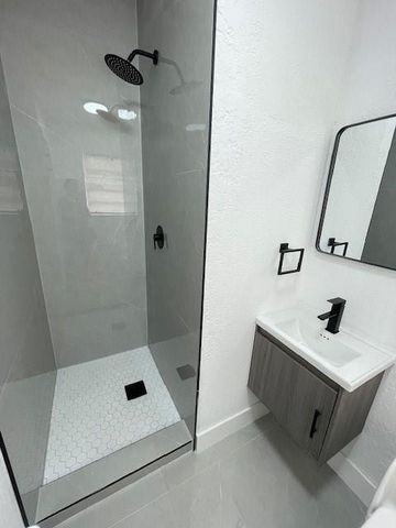 1517 NW 19th Avenue, Fort Lauderdale, FL 33311