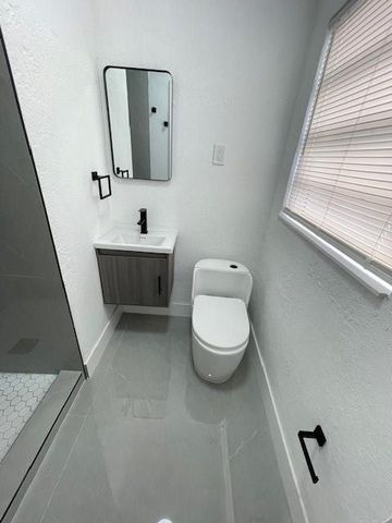 1517 NW 19th Avenue, Fort Lauderdale, FL 33311