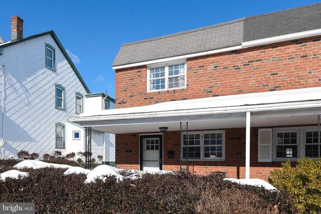 128 E 8TH AVE, Conshohocken, PA 19428