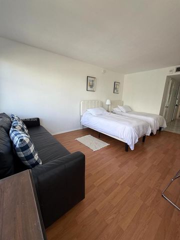 6039 Collins Ave 1236, Miami Beach, FL 33140