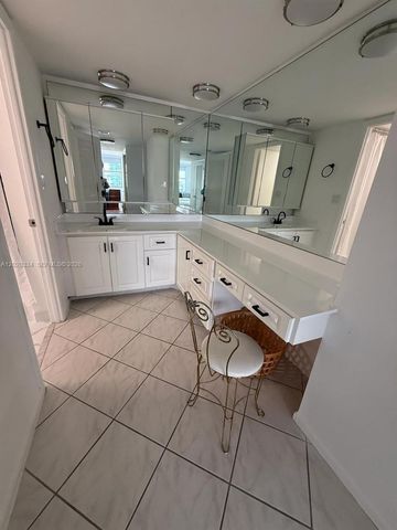 6039 Collins Ave 1236, Miami Beach, FL 33140