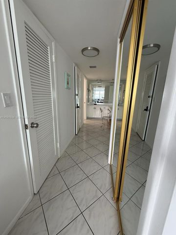 6039 Collins Ave 1236, Miami Beach, FL 33140