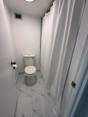 6039 Collins Ave 1236, Miami Beach, FL 33140