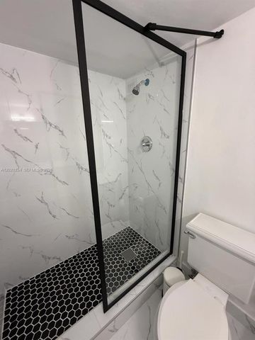 6039 Collins Ave 1236, Miami Beach, FL 33140