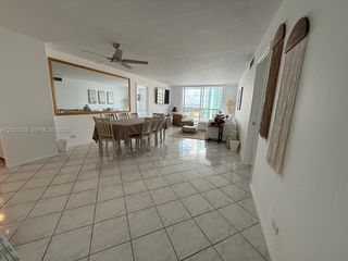 6039 Collins Ave 1236, Miami Beach, FL 33140