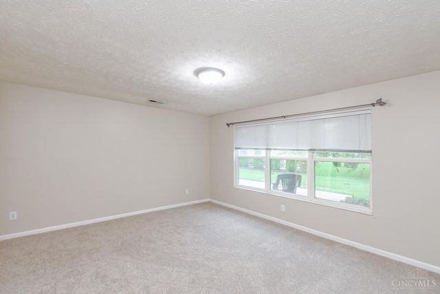 2287 Appleblossom Drive, Miamisburg, OH 45342