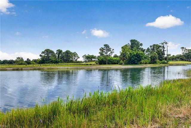 16521 GOLDENROD LANE 102, Alva, FL 33920