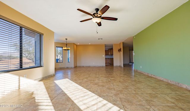 211 W Camino De Mesa, Huachuca City, AZ 85616