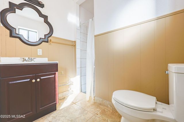 211 W Camino De Mesa, Huachuca City, AZ 85616