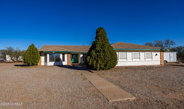 211 W Camino De Mesa, Huachuca City, AZ 85616