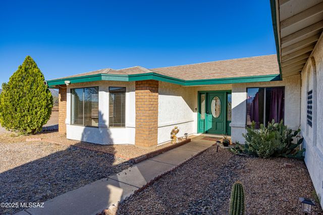 211 W Camino De Mesa, Huachuca City, AZ 85616