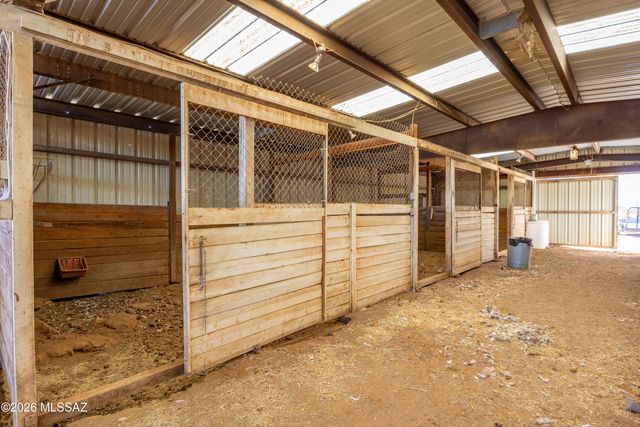 211 W Camino De Mesa, Huachuca City, AZ 85616