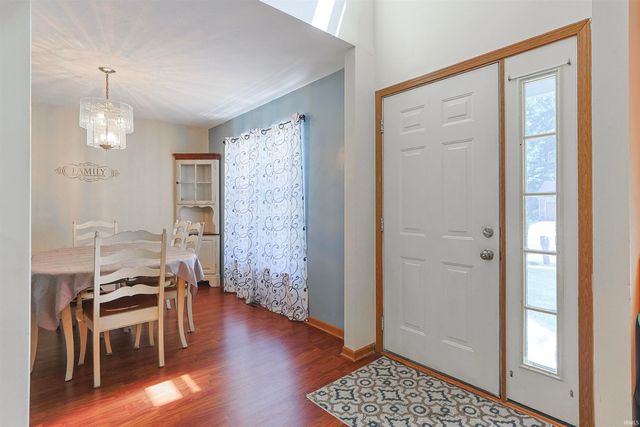 10035 Ashwood Forest Drive, Osceola, IN 46561