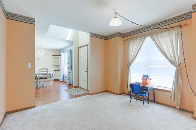 10035 Ashwood Forest Drive, Osceola, IN 46561