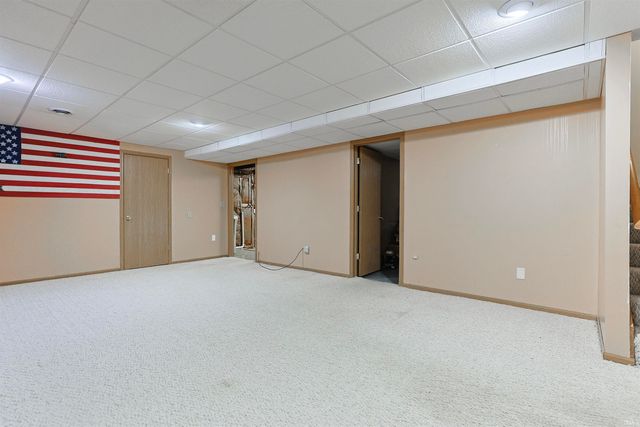 10035 Ashwood Forest Drive, Osceola, IN 46561