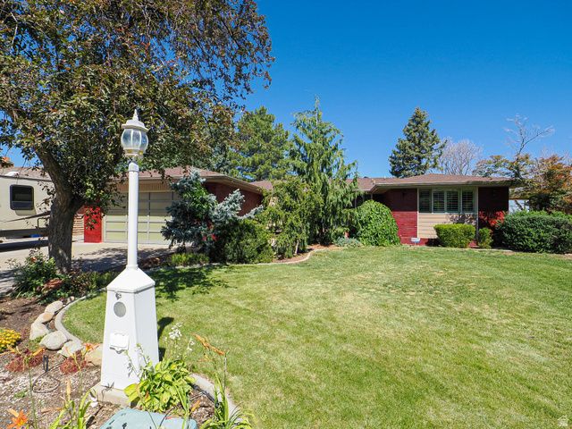 2425 E CINNABAR LN, Cottonwood Heights, UT 84121