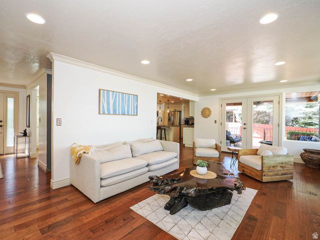 2425 E CINNABAR LN, Cottonwood Heights, UT 84121