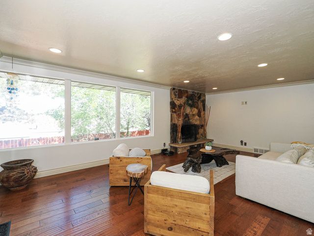 2425 E CINNABAR LN, Cottonwood Heights, UT 84121