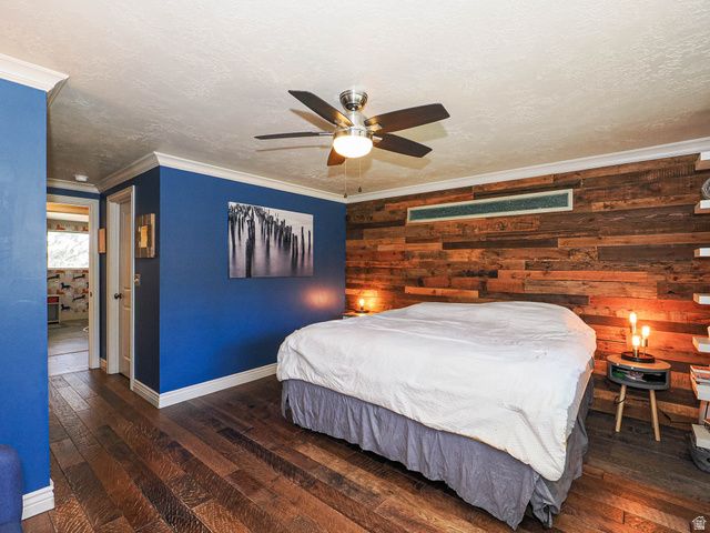 2425 E CINNABAR LN, Cottonwood Heights, UT 84121