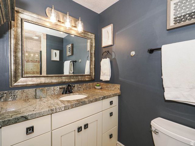 2425 E CINNABAR LN, Cottonwood Heights, UT 84121