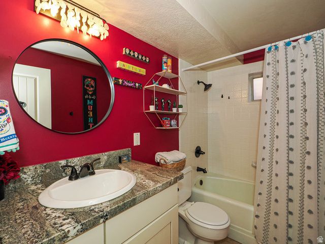 2425 E CINNABAR LN, Cottonwood Heights, UT 84121