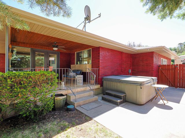2425 E CINNABAR LN, Cottonwood Heights, UT 84121