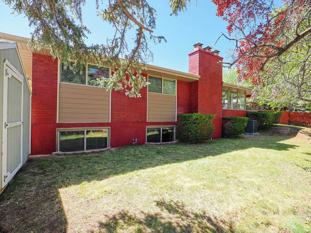 2425 E CINNABAR LN, Cottonwood Heights, UT 84121