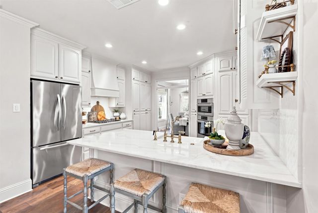 208 Skyline Drive, Trophy Club, TX 76262