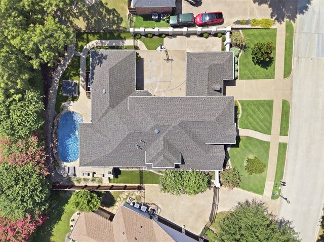 208 Skyline Drive, Trophy Club, TX 76262
