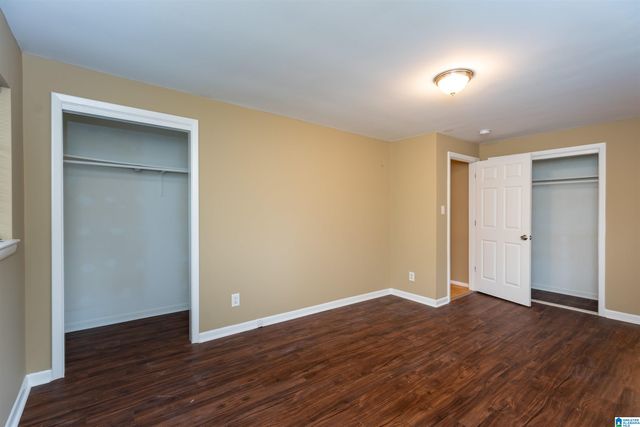 111 1ST AVENUE NW, Graysville, AL 35073