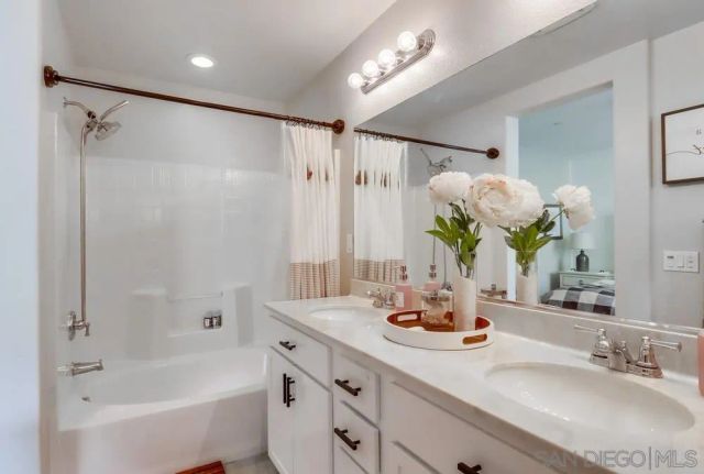 1423 Shearwater St 2, Chula Vista, CA 91913