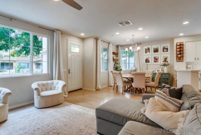 1423 Shearwater St 2, Chula Vista, CA 91913