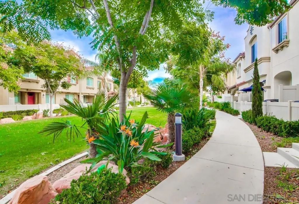 1423 Shearwater St 2, Chula Vista, CA 91913