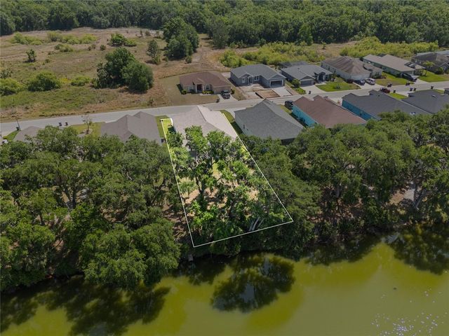 4541 FAIRWAY OAKS DRIVE, Mulberry, FL 33860