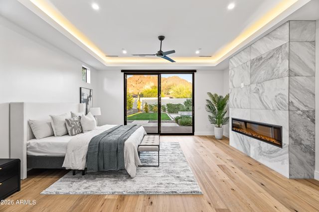 4414 E VERMONT Avenue S, Phoenix, AZ 85018