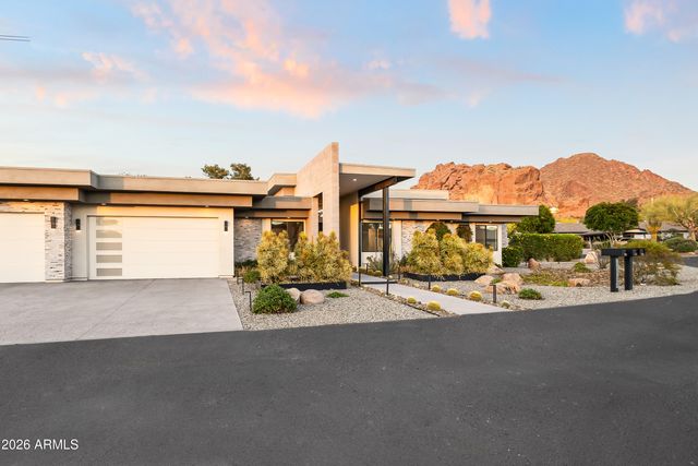 4414 E VERMONT Avenue S, Phoenix, AZ 85018