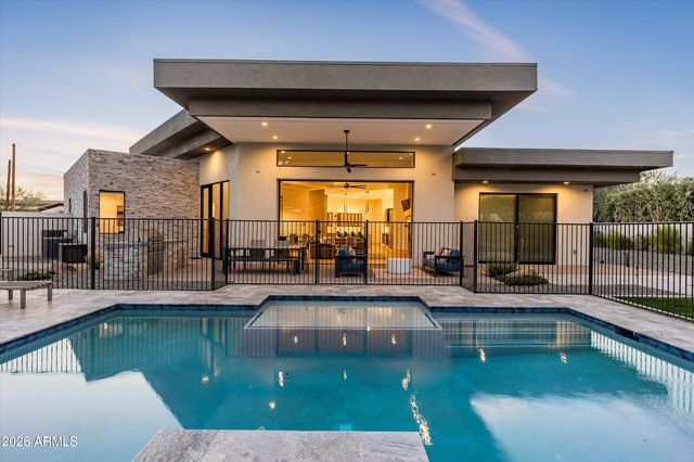 4414 E VERMONT Avenue S, Phoenix, AZ 85018