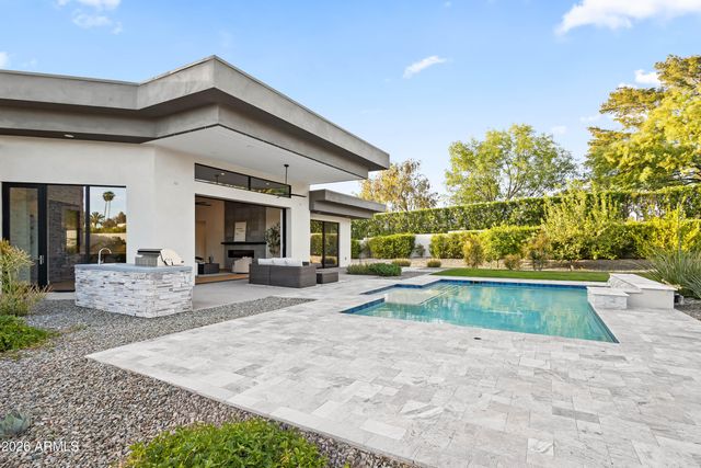 4414 E VERMONT Avenue S, Phoenix, AZ 85018