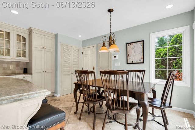 2620 Wendover Road, Bloomfield Hills, MI 48302