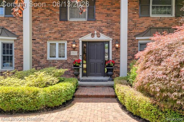 2620 Wendover Road, Bloomfield Hills, MI 48302