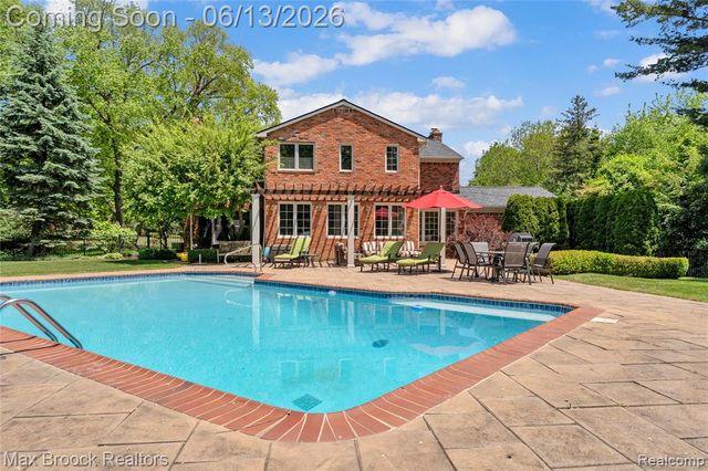 2620 Wendover Road, Bloomfield Hills, MI 48302