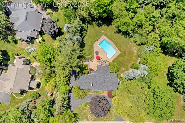 2620 Wendover Road, Bloomfield Hills, MI 48302
